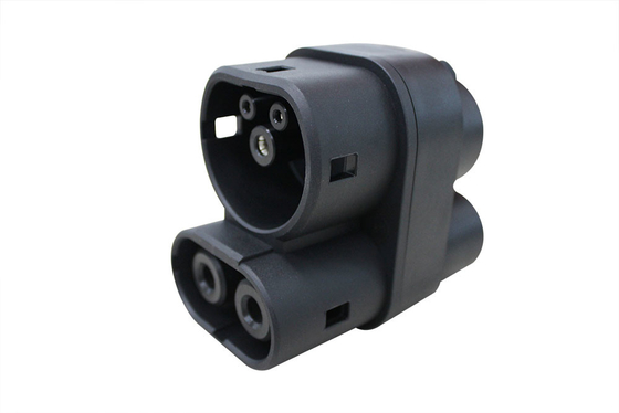 CCS2場所のCCS1標準車充満のためのCCS1アダプターの使用への125A CCS2