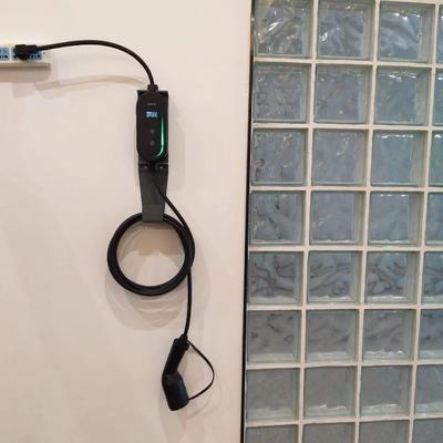 購入 7.4kW 32A Portable EV Charger with IP67 & Delay Charging オンライン製造