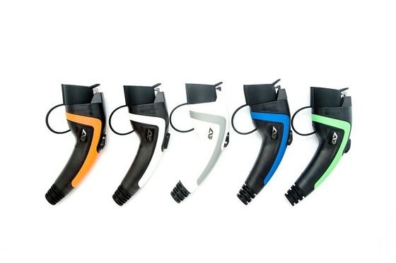 購入 250V AC 32Aタイプ2 EV充満は車のための5mの長さの開放端をケーブルで通信する オンライン製造