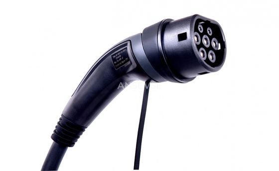 購入 250V 1つの段階7kW EVのタイプ2充満ケーブルはEVの充電器をつなぎ留めた オンライン製造
