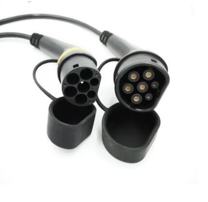 購入 32A 10mのタイプ2 EV充満ケーブルIEC 62196の電気自動車のコネクター オンライン製造