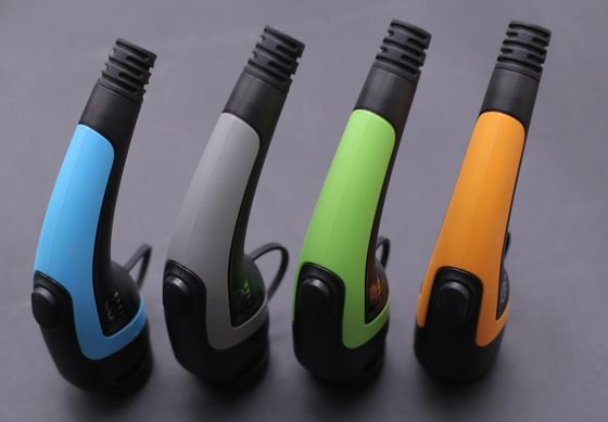 32A 250V 1Phase GBT EV充満はThermoplasticsの上貝をケーブルで通信する