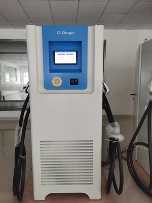 GBT CCSのコンボの2つのプラグOCPP JSON 1.6 2.0が付いている60kW EV DCの充電ステーション
